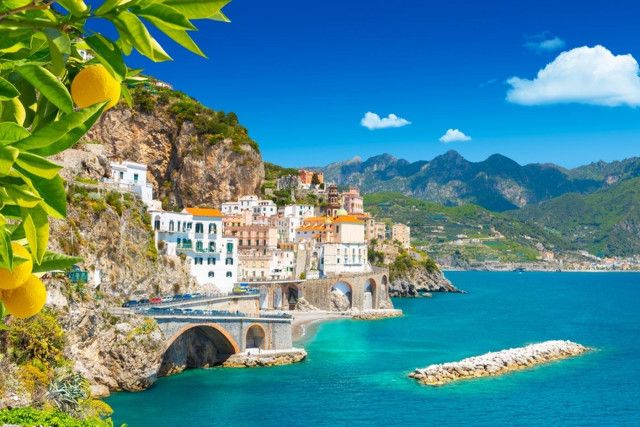【イタリア】美しすぎるアマルフィ海岸をロードトリップ！絶景スポット3選と注意点を紹介