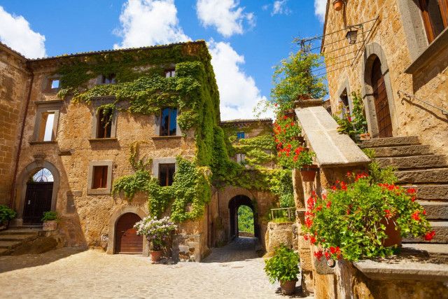 【イタリア】美しすぎる小さい村7選｜まるで童話の世界！ガイドブックにも載っていない絶景を見に行こう