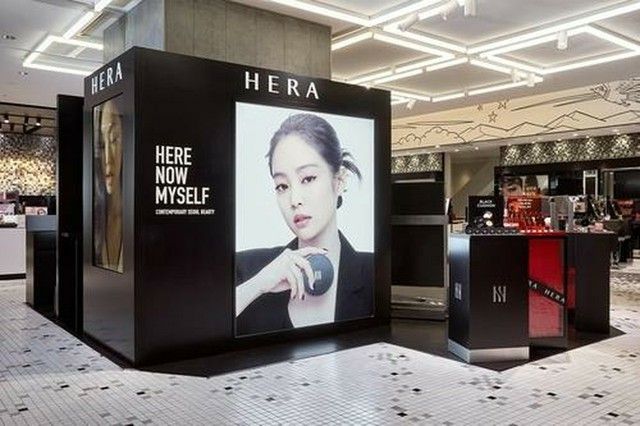 韓国コスメ　日本で輸入化粧品トップ維持＝若者世代けん引