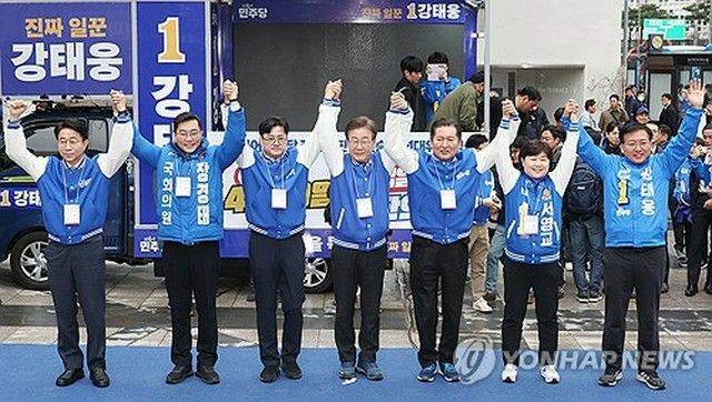 韓国総選挙　最大野党が大統領室付近で公式運動開始