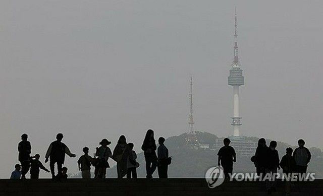 韓国に黄砂飛来　１７日も一部でＰＭ濃度「非常に高い」