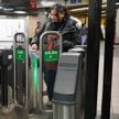 NY地下鉄　無賃乗車への対策難航