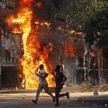 バングラデシュでデモ 数十人死亡か