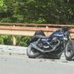 軽トラックと衝突 バイクの男性死亡