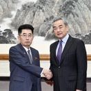 中国・王外相　北朝鮮高官と会談