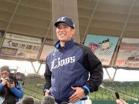 初陣の西武松井監督　4季ぶり復活「ビクトリーロード」を駆け上がる「ファンも僕らも楽しみに」