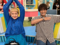 夫婦で仲良くラヴィットポーズ🐰本並健治が自身のインスタを更新👀！!