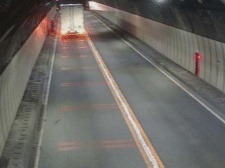 【国道1号】掛川市の小夜の中山トンネル内でトラック故障 一部通行止めは解除（10日21:45現在）