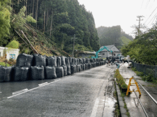 【国道369号】曽爾村内で土砂災害 栂坂峠での通行止めは20日ぶり解除（27日06:00現在）