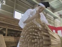 重さ５０キロ「大たいまつ」作り　「那智の扇祭り」に向けて急ピッチ　和歌山・熊野那智大社