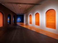 シュールなアートにしびれる！ 巨匠デ・キリコの作品100点以上が集まる展覧会