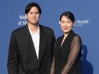 大谷翔平、妻・真美子さんとの“結婚指輪”披露　黒のジャケット着用してイベントに登場