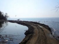琵琶湖に無許可で埋め立て道路　半世紀認めてない滋賀県告発「悪質」