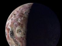 史上初！　木星の衛星イオの南極域をジュノー探査機がとらえた