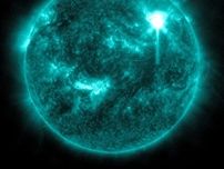 最強Xクラスの太陽フレアが頻発！　観測衛星がとらえた太陽表面の爆発現象