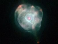 ハッブル宇宙望遠鏡がとらえた惑星状星雲IC 4593