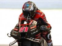 アレイシ・エスパルガロが『弱虫ペダル』コラボのヘルメットを使用。Kabutoのレーシングサービスに潜入取材