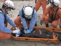 間もなく海開き　米子市の皆生海岸　水難事故を想定し救助訓練