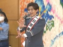 新浜レオンさんが一日警察署長　“レオン語”で交通安全呼びかけも