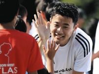 サッカー代表・菅原由勢、ビッグクラブ入りへ意欲　戦友の伊藤洋輝が名門入りにメラメラ