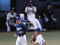 【中日OB戦】85歳・権藤博vs76歳・谷沢健一のレジェンド対決に感慨　健闘たたえ握手をかわす