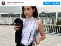 長谷川京子、ショーパン×ノースリーブ私服に「大人女子」「脚キレイ」