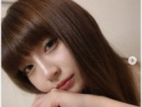 元NGT48・荻野由佳、マツエク＆ロングヘアの近影に「ドアップ可愛いすぎる」「なんか益々綺麗になったなぁ〜」