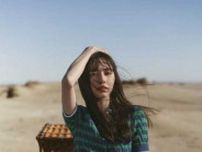 ”素敵な雰囲気”井桁弘恵、大自然で撮影された『POLO RALPH LAUREN』のコーデを披露