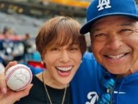米倉涼子、｢野球ってこんなに面白かったんだ｣ドジャース･ロバーツ監督と笑顔が輝く2ショットを披露