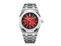 オーデマ ピゲ「ロイヤル オーク “ジャンボ”エクストラ シン」新作腕時計、輝きに秀でた合金を採用
