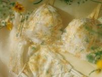 ピーチ・ジョン24年春“ミモザの花柄”ブラ＆ショーツ、なめらかな肌ざわりのブーケ柄パジャマも