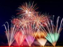 「葛飾納涼花火大会」江戸川河川敷で、“臨場感あふれる”約15,000発の打ち上げ花火