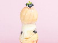 フルーツピークス“桃1.5玉分”の贅沢パフェ＆ふわふわ桃サンドなど、全店で「桃フェス」開催