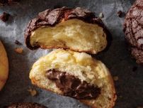 ゴディバのパン屋“ゴディパン”初のメロンパン、たっぷりのチョコレートカスタードクリームを詰めて