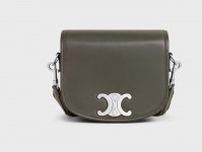 セリーヌ オム24年冬メンズ「トリオンフ」バッグにスモールサイズ＆異素材アッパーのスニーカー