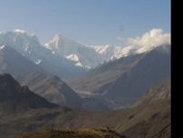 パキスタン北部カラコルム山脈で登山の日本人男性2人が行方不明　滑落の可能性…地元当局ヘリコプターなど使い捜索