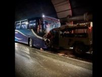 【速報】自衛隊車両と観光バスが正面衝突か…1人死亡7人ケガ　高機動車の隊列通行中に事故が　北海道