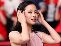 “大物女優”が新ユニ着用「あまりにも可愛すぎ」　女子マネから10年…驚きのヘディング「かっこいい」