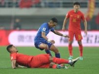 「また殺人タックル」サッカー中国代表がラフプレー連発。被害を受けた選手は骨折の可能性も「悪名高い中国サッカーが議論を…」