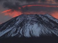AI全盛時代、観る側も「写真とは何か？」を問われる写真展「WONDER Mt.FUJI　富士山 〜自然の驚異と感動を未来へ繋ぐ〜」