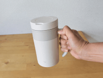 保温・保冷機能が優れた象印の取手付きタンブラー「HANDLE TUMBLER」を使ってアウトドアでお茶を淹れてみた