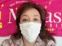 ６５歳・岩崎宏美「また髪の毛が抜けてきました」病名を明かす…「節々が痛い」「退院できるかなぁ」