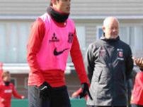 浦和ヘグモ監督「チームが若返っている変化はある」　酒井宏樹、岩尾憲がシーズン途中に移籍