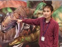 ＜キラリ！わがまちの専門家＞足寄動物化石博物館　新村龍也さん（４４）　３Ｄ駆使し復元画制作