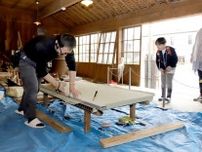 熟練の畳表替え　職人が技を披露　北海道開拓の村で催し