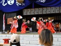 伝統の「稚児舞」優雅に　小樽で龍宮神社例大祭