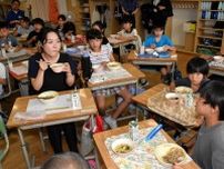 給食にジンギスカン丼　マツオ、滝川の小中学校に提供