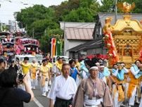 輝くみこし根室祭り色に　金刀比羅神社例大祭１２００人行列