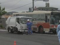 路線バスなど４台絡む車両事故　１０人が軽傷　広島市