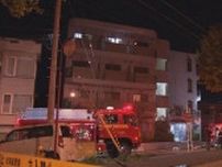 60代と40代の女性2人のどにやけどの恐れ病院搬送　マンションの一室を焼く火事　札幌・北区　